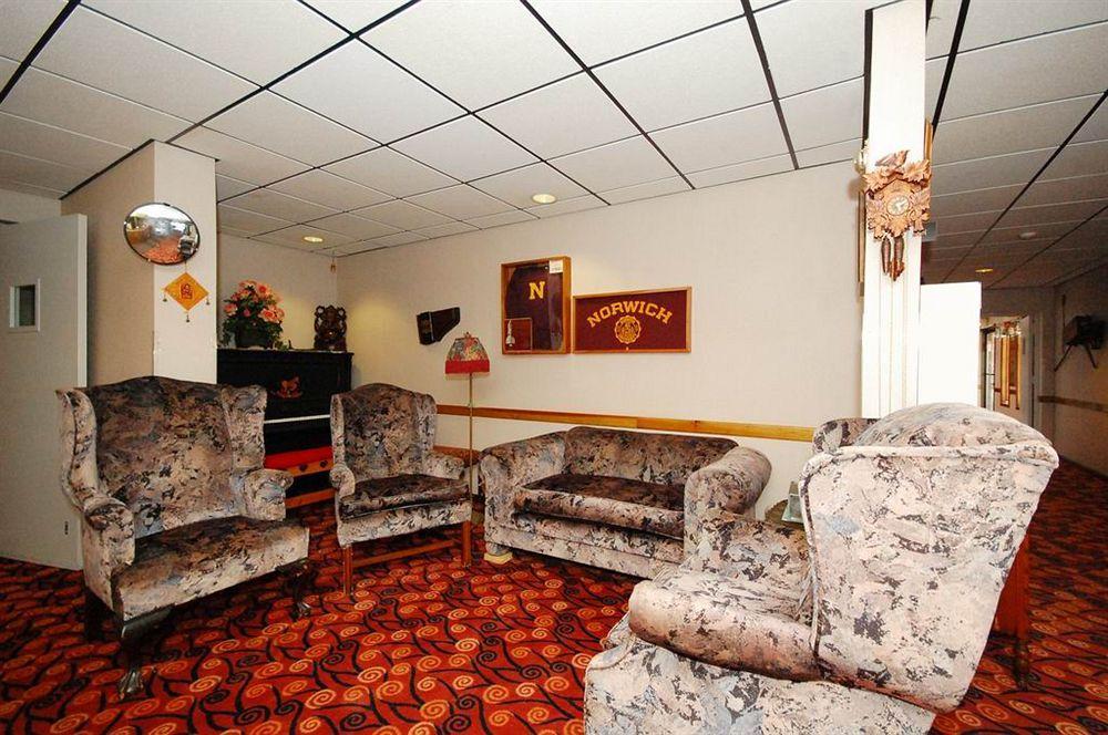 Hilltop Inn Montpelier Extérieur photo