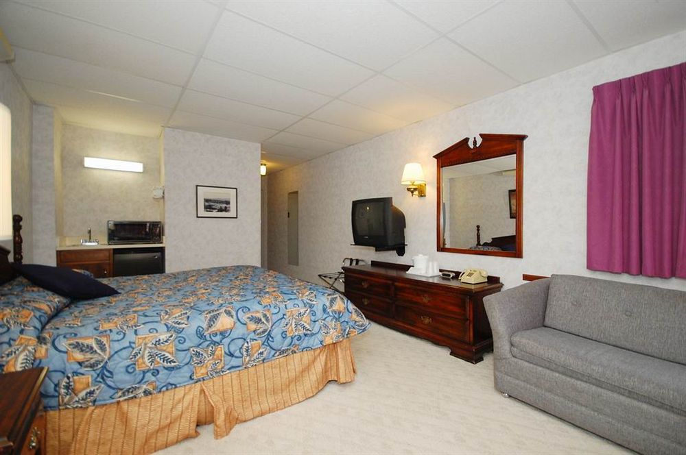 Hilltop Inn Montpelier Extérieur photo
