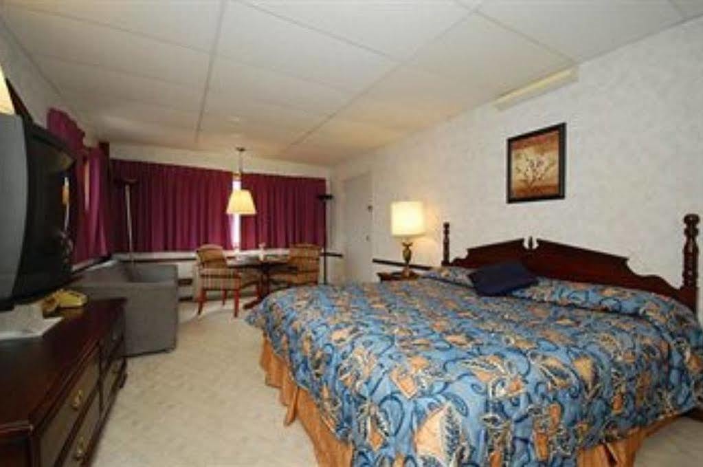 Hilltop Inn Montpelier Extérieur photo